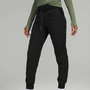 Lululemon Dance studio mid rise jogger black size 8